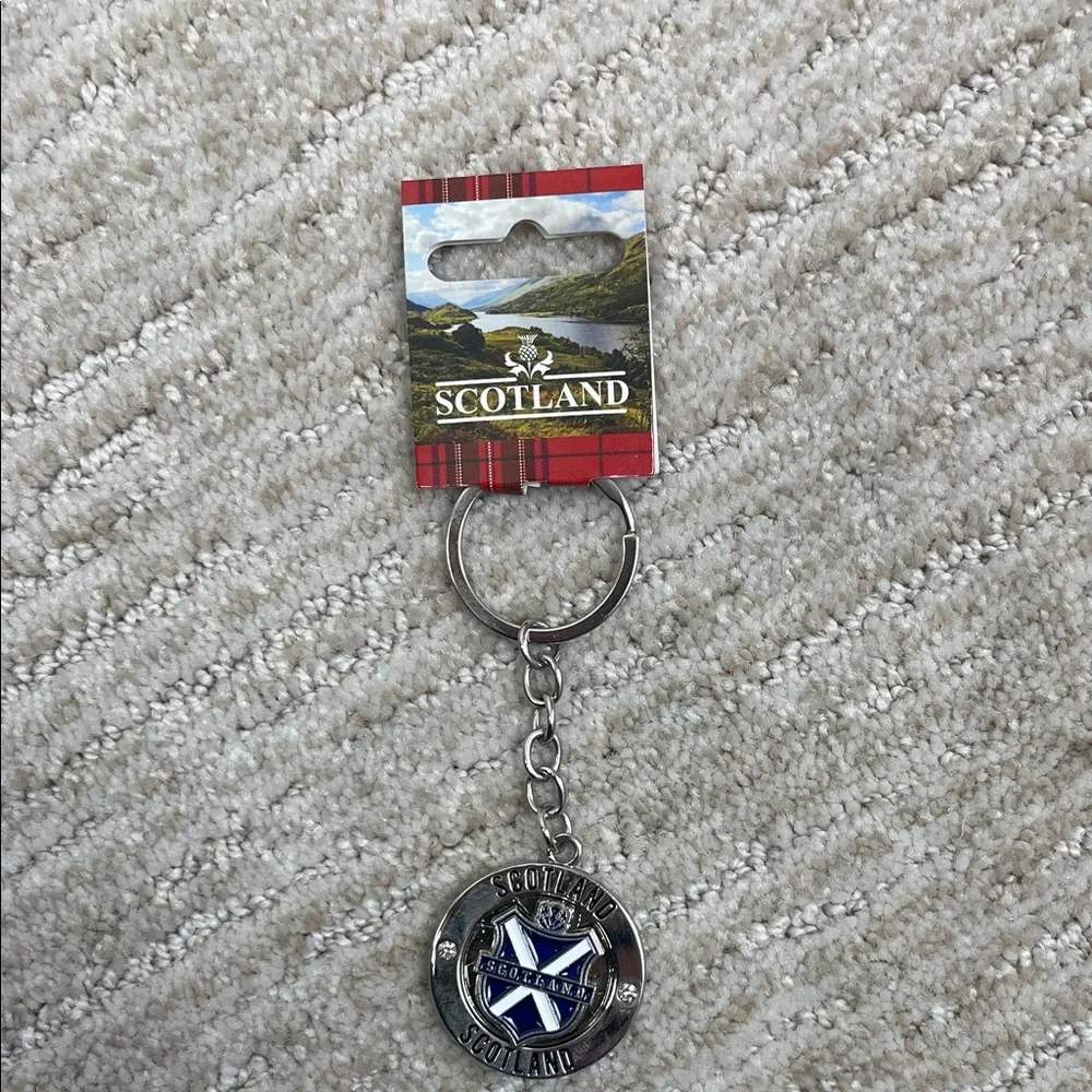 Scotland Saltire Spinner Keychain Scottish Flag Blue White Metal Key Ring